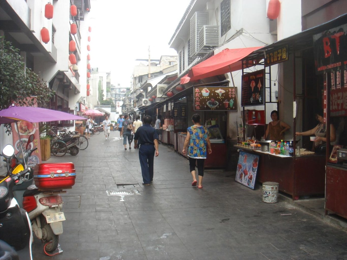 Hubu Alley in Wuhan